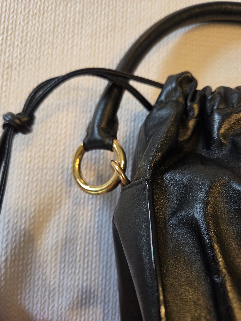 Yuzefi Black Leather Gathered Top Handle Bag - Picture 5 of 13